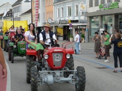most_dirndl_spring_047