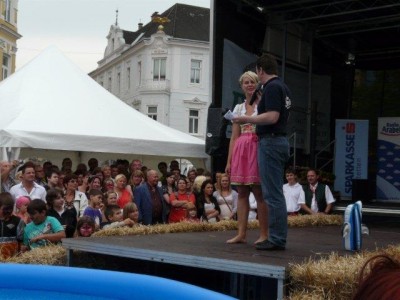 most_dirndl_spring_097