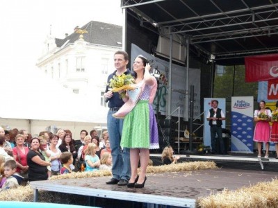 most_dirndl_spring_168