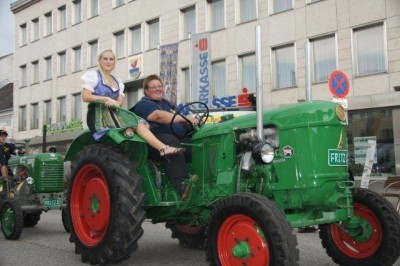 most_dirndl_spring_229