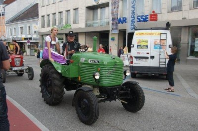 most_dirndl_spring_235