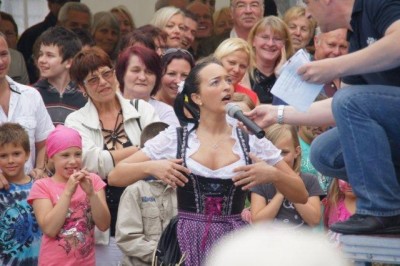 most_dirndl_spring_262