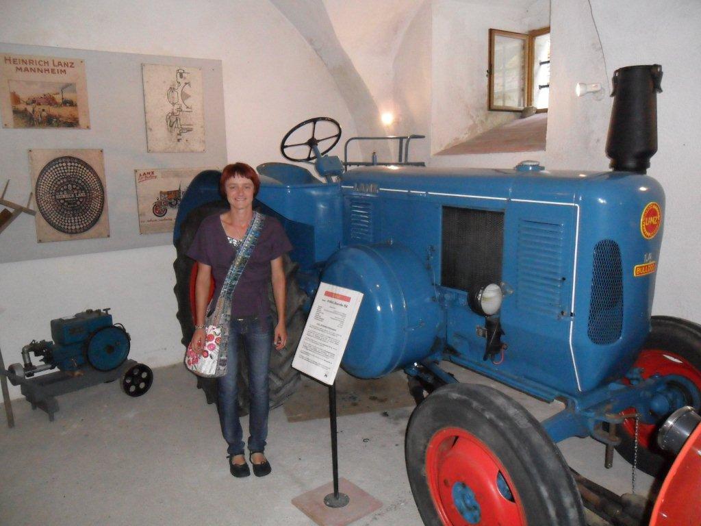 Leiben Museums Besuch Fam. Moser mit Jaguar 2
