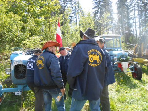 11.  Bad Traunstein Traktor-Oldtimertreffen16. Mai 2015 2 5