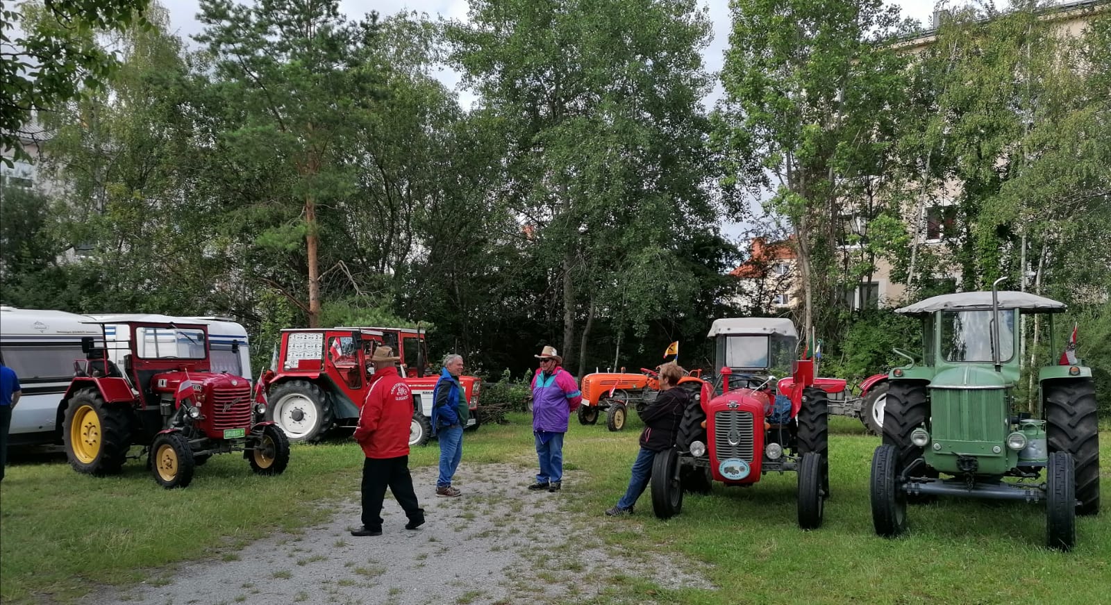 4. Gloggnitz Burgenland Oldtimertreffen 10.-12.07 38